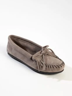 Minnetonka Lage Schoenen Mocassins Kilty Dames Grijs -Damesschoenen Winkel b7f88f61f5fafe96ab873ea92d868840