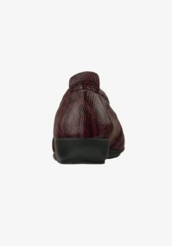 Lage Schoenen Mocassins Mona Dames Bordeaux 13 Lage Schoenen Mocassins Mona Dames Bordeaux -Damesschoenen Winkel c5af21b94eaccc455d0df4b71dcd48df