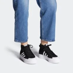 Adidas Originals Hoge Sneakers Sneakers Hoog NIZZA PLATFORM MID Dames Zwart 12 Adidas Originals Hoge Sneakers Sneakers Hoog NIZZA PLATFORM MID Dames Zwart -Damesschoenen Winkel d6b699da01eb24310fa9298eda07d358