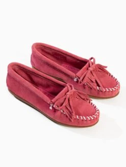 Minnetonka Lage Schoenen Mocassins Kilty Dames Pink -Damesschoenen Winkel de2634c4f9c5de9de3d2c018e21bd6d7